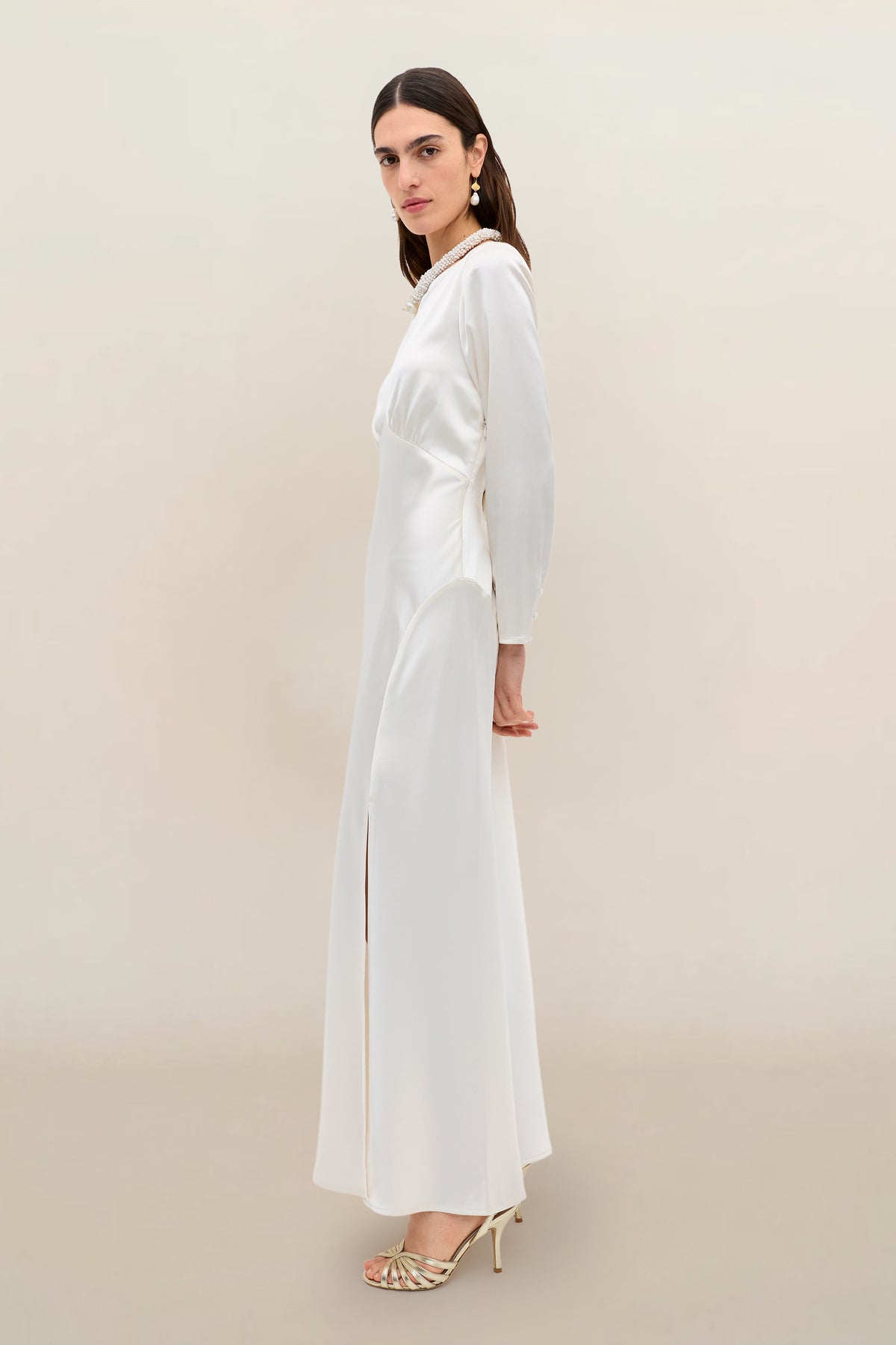 Devina - Pearl