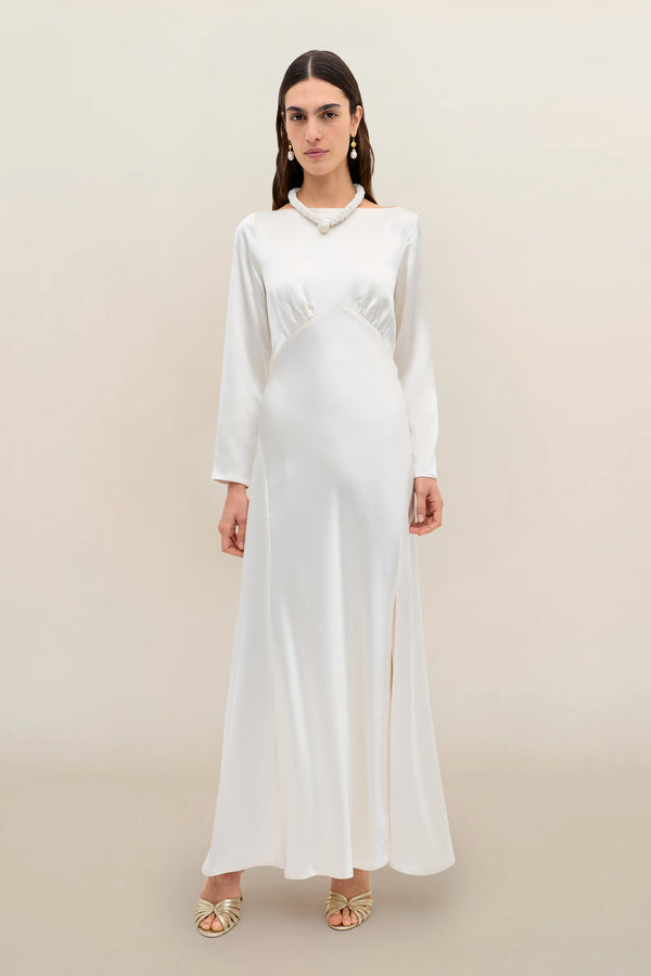 Devina  -  Pearl