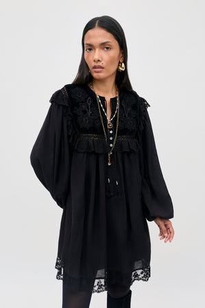 Inez - Lilly Embroidery Black