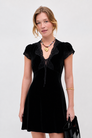 Lacie - Black